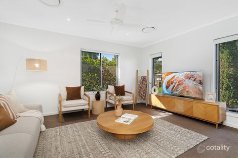Property photo of 18 Hillside Circuit Chermside West QLD 4032