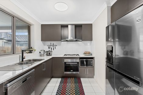 Property photo of 229 Macfarlane Burnet Avenue Macgregor ACT 2615