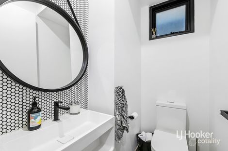 Property photo of 26 Murphy Street Point Cook VIC 3030