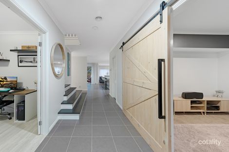 Property photo of 19 Ben Hall Street Cranbourne East VIC 3977