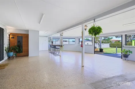 Property photo of 40 Bathurst Street Elliott Heads QLD 4670