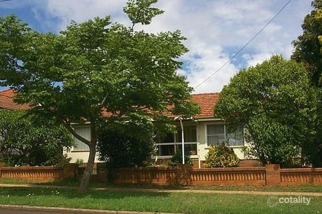 273 West St, Harristown, QLD 4350