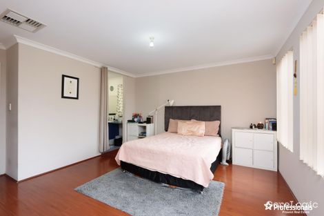 Property photo of 2 Oswin Court Parkwood WA 6147