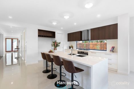 Property photo of 28 Vearings Road Wollert VIC 3750