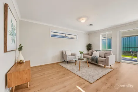 Property photo of 4 Penguin Lane Encounter Bay SA 5211