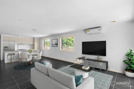 Property photo of 43 Marble Drive Cobblebank VIC 3338