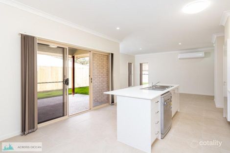 Property photo of 15 Percy Earl Crescent Pimpama QLD 4209
