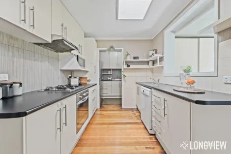 Property photo of 3 Apple Grove Bayswater VIC 3153