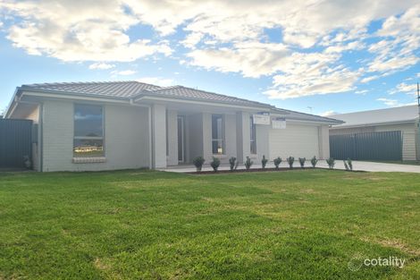 38 Sebonack St, Heddon Greta, NSW 2321