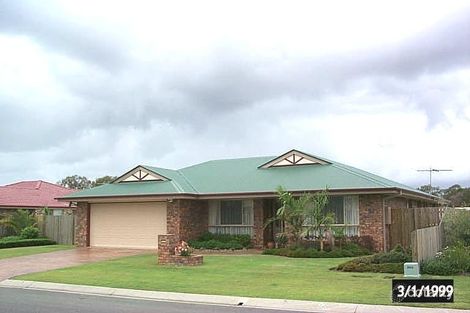 8 Xanadu Cres, Rothwell, QLD 4022