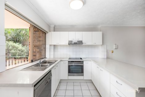 Property photo of 2/45 McLay Street Coorparoo QLD 4151