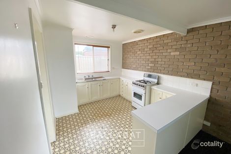 Property photo of 3/6 Rowan Parade Wendouree VIC 3355