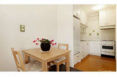Property photo of 4/55 Filbert Street Caulfield South VIC 3162