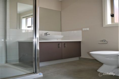 Property photo of 34 Lady Penrhyn Drive Harkness VIC 3337