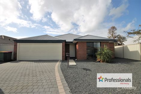 2/1 Pluto Dr, Australind, WA 6233