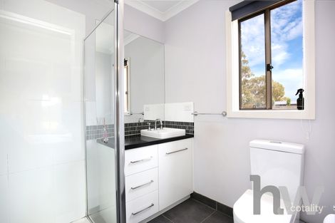 Property photo of 3/16 Martain Avenue Lara VIC 3212