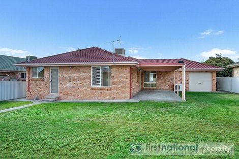 Property photo of 30 Wahroonga Drive Hillvue NSW 2340