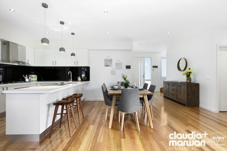 Property photo of 1/11 Lex Grove Oak Park VIC 3046