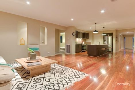Property photo of 19 Thunderbolt Drive Cranbourne East VIC 3977