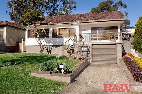 22 Coreen Ave, Peakhurst, NSW 2210