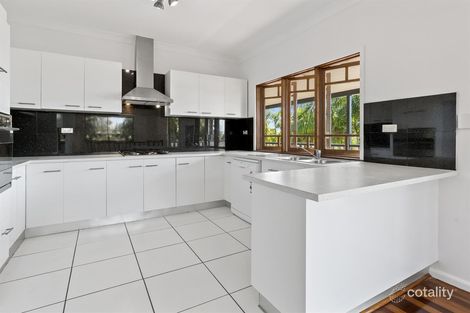 Property photo of 7 Torazzi Place Mooroobool QLD 4870