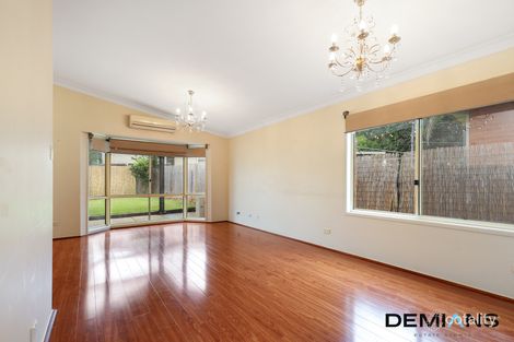 Property photo of 2/6 Salamaua Crescent Holsworthy NSW 2173