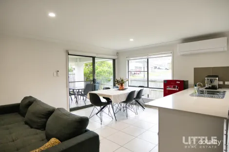 Property photo of 16 Jonas Circuit Holmview QLD 4207