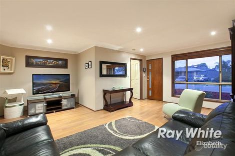 Property photo of 8 Riddoch Drive Andrews Farm SA 5114