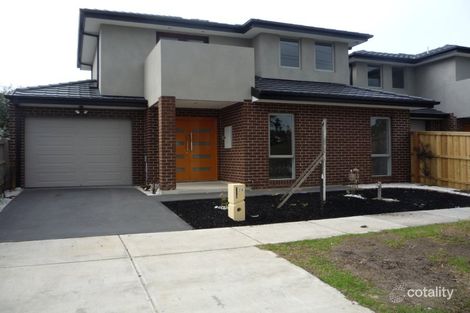 2b Hayes Rd, Hampton Park, VIC 3976