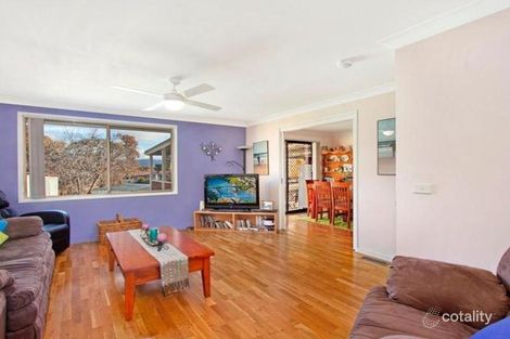 Property photo of 6 Bolton Place Wanniassa ACT 2903