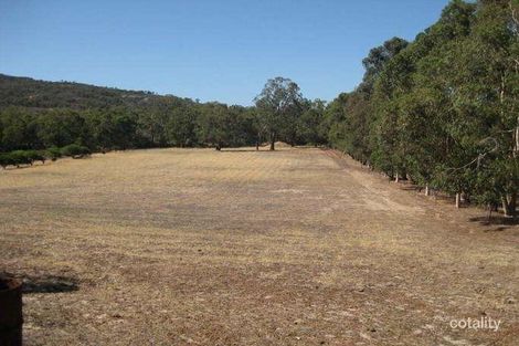 Property photo of 132 Loton Road Millendon WA 6056