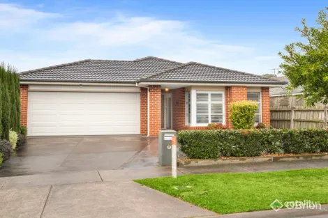 Property photo of 4 Rivendale Crescent Drouin VIC 3818