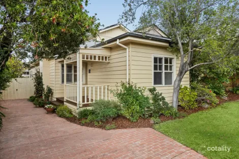 11 Clanbrae Ave, Burwood, VIC 3125