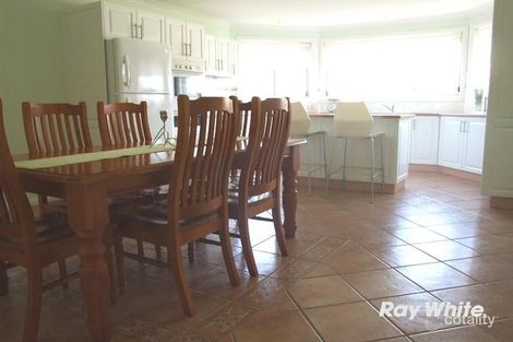 Property photo of 6 Glenalvon Place West Hoxton NSW 2171