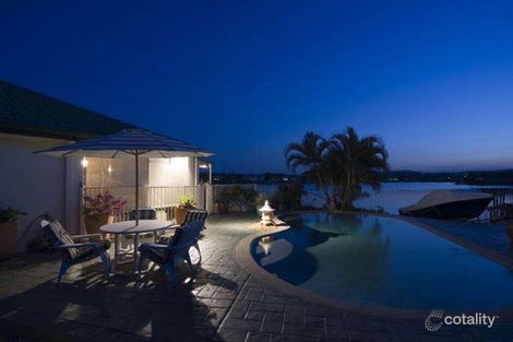 30 Eastbank Tce, Helensvale, QLD 4212