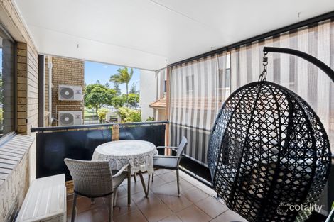 Property photo of 3/4 Broad Street Labrador QLD 4215