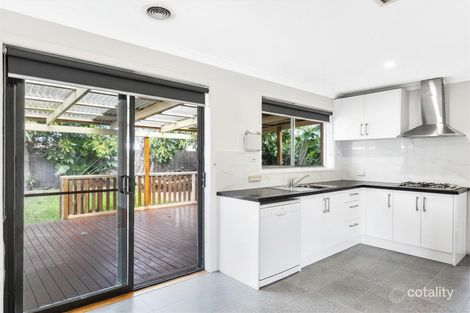 Property photo of 4 Cornwall Avenue Keysborough VIC 3173