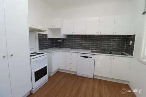 2/75 West St, Menzies, QLD 4825