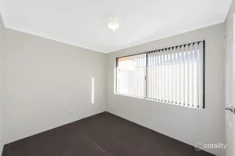 Property photo of 9 Karri Karri Pass Lakelands WA 6180