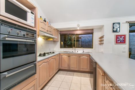 Property photo of 7 Kurrajong Road Narre Warren VIC 3805