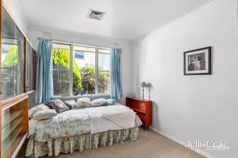Property photo of 95 Buckingham Drive Heidelberg VIC 3084