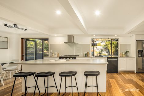 Property photo of 690 Waterworks Road Ashgrove QLD 4060