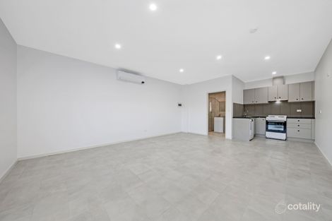 Property photo of 2/2C Belbowrie Close Galston NSW 2159