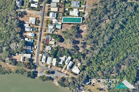 Property photo of 1/18 Devlex Court Machans Beach QLD 4878