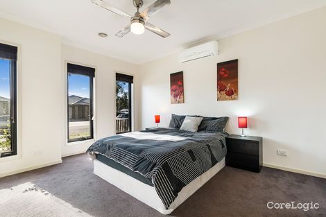 Property photo of 36 McKenzie Way Doreen VIC 3754