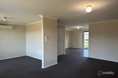 13 Yellow Gum Cl, Glenmore Park, NSW 2745