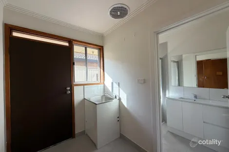 Property photo of 2/5 Krone Avenue Shepparton VIC 3630