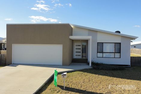 Property photo of 17 Barry Place Dalby QLD 4405
