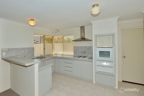 Property photo of 1/6 Dory Close Halls Head WA 6210
