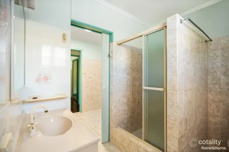 Property photo of 156 Cypress Street Urangan QLD 4655